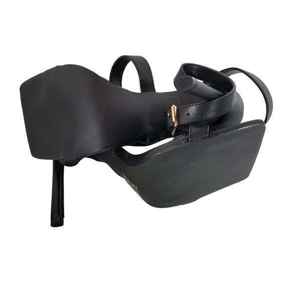 Pretty LIttle Everythings Size 7 Square Double Strap Buckle Heels NEW Black - Picture 5 of 6